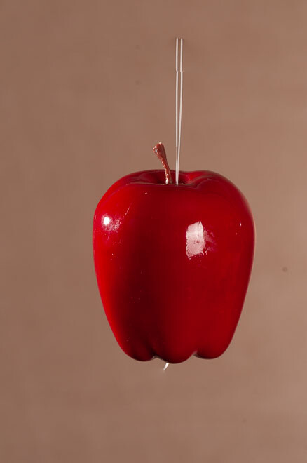 Jablko červené k zavěšení 8 cm