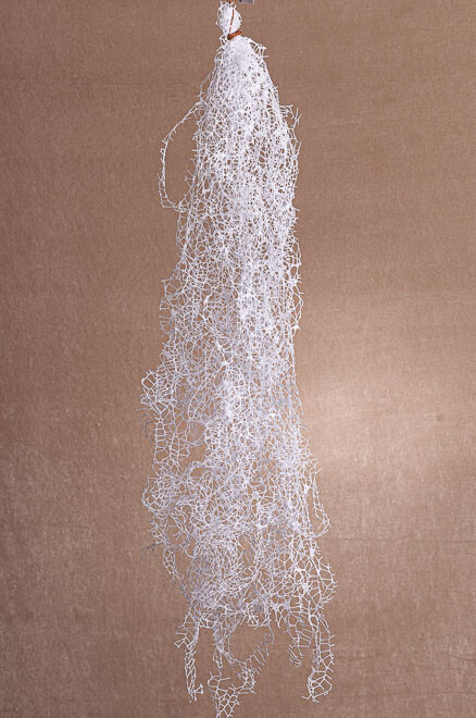 Chuchvalec bílý 108 cm